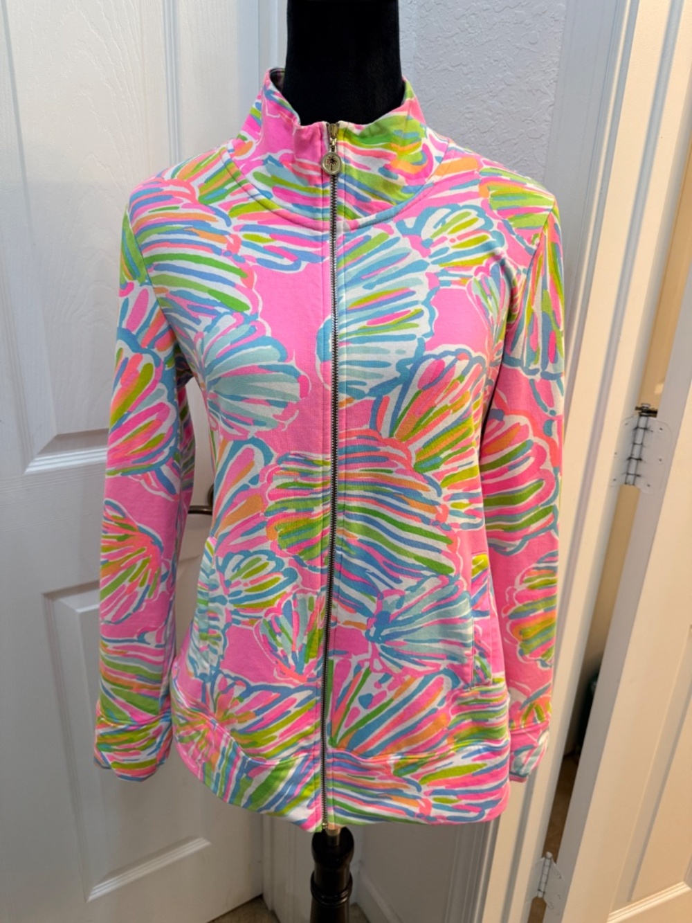 Lilly Pulitzer Pink Print Zip-Up Pullover – Size M (Oversized Fit) - Picture 3 of 6